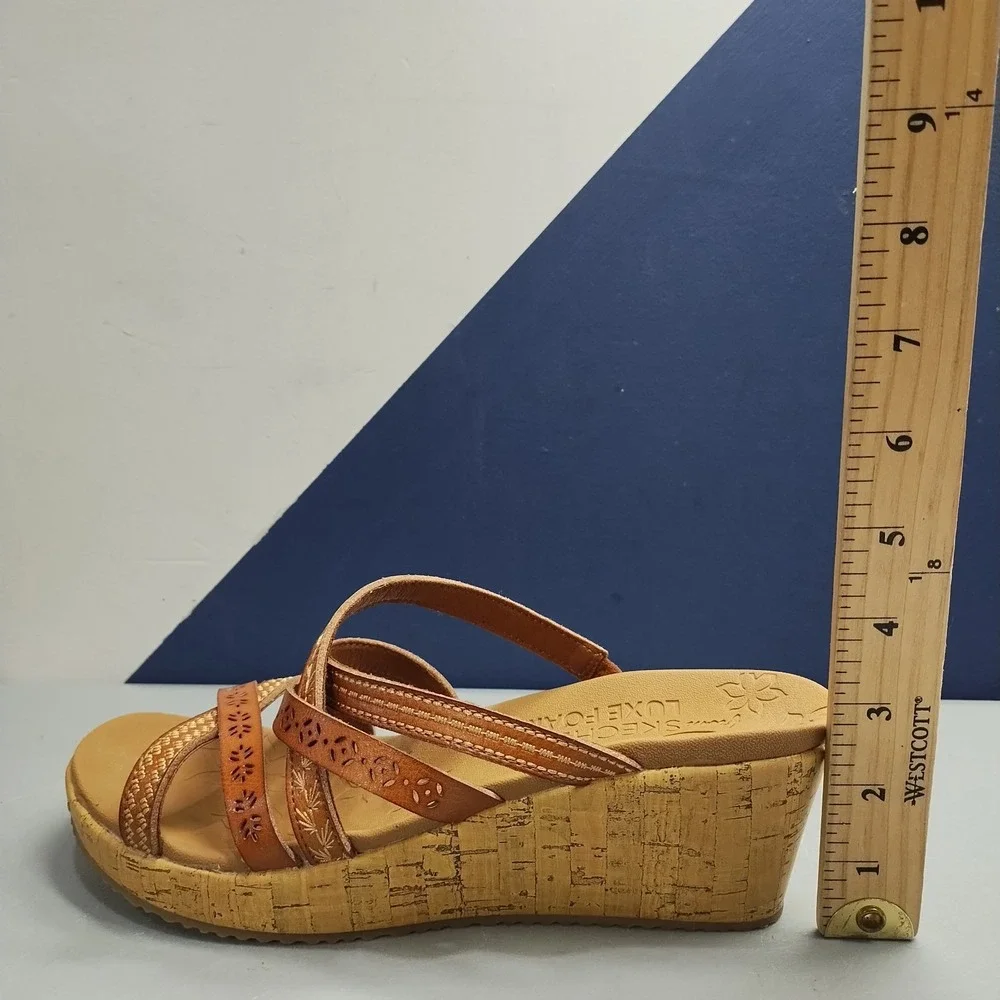 Skechers Cali Beverlee Wedge Sandals Womens US 6.5 Brown Luxefoam Open Toe EUC